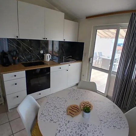 Guest house Fani 2 Min Walking From Sea *